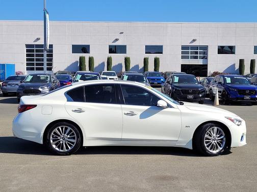 2019 INFINITI Q50 3.0t LUXE
