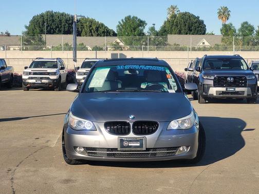 2008 BMW 528 528i