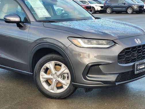 2024 Honda HR-V LX