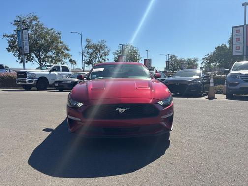 2021 Ford Mustang EcoBoost