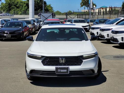 2025 Honda Accord Hybrid Base