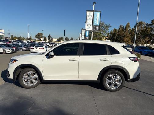 2023 Honda HR-V LX