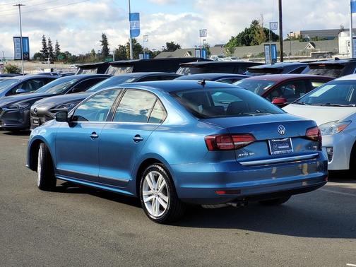 2017 Volkswagen Jetta 1.8T SEL