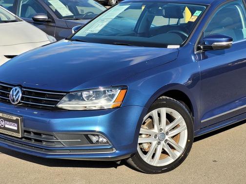 2017 Volkswagen Jetta 1.8T SEL