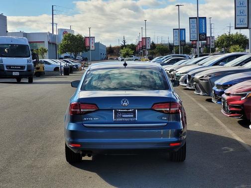 2017 Volkswagen Jetta 1.8T SEL