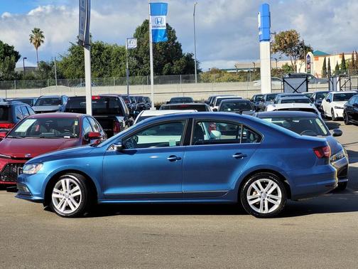 2017 Volkswagen Jetta 1.8T SEL