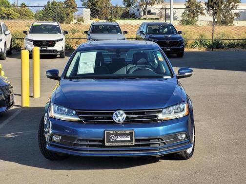 2017 Volkswagen Jetta 1.8T SEL