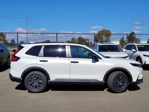 2026 Honda CR-V Hybrid TrailSport AWD