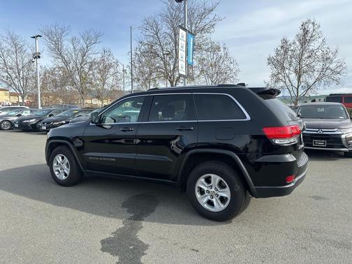 2017 Jeep Grand Cherokee Laredo