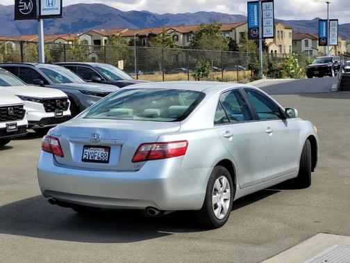 2007 Toyota Camry LE V6