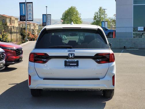2025 Honda Odyssey Touring