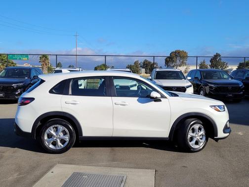2024 Honda HR-V LX