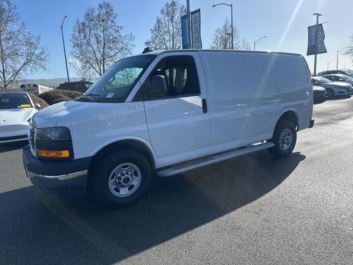 2023 GMC Savana 2500 Work Van