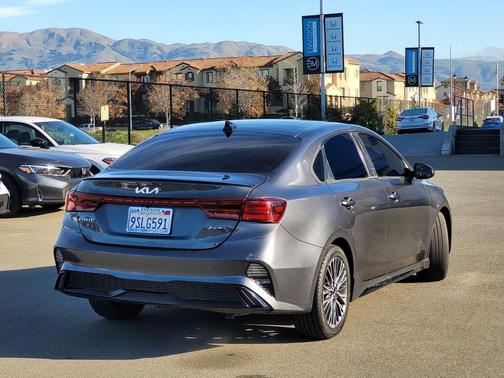 2023 Kia Forte GT-Line