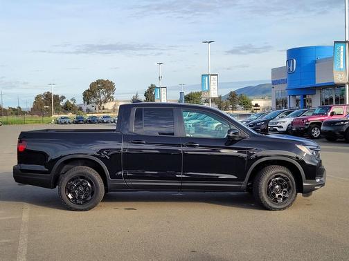 2025 Honda Ridgeline TrailSport
