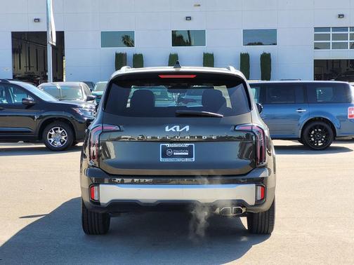2023 Kia Telluride SX