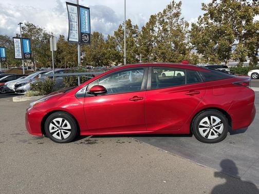 2016 Toyota Prius Four