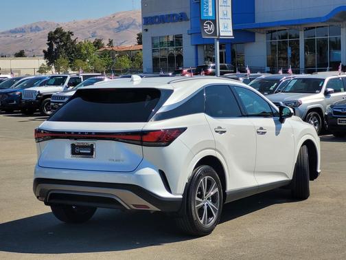 2023 Lexus RX 350 Premium