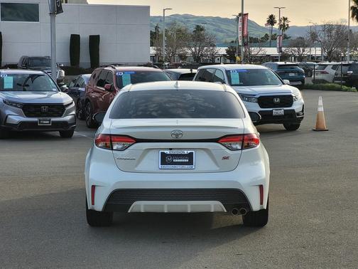 2020 Toyota Corolla SE