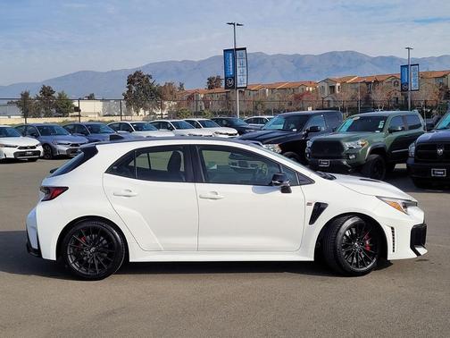 2025 Toyota GR Corolla Premium