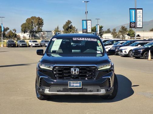 2023 Honda Pilot AWD Elite