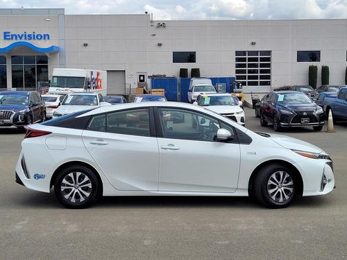 2022 Toyota Prius Prime Limited