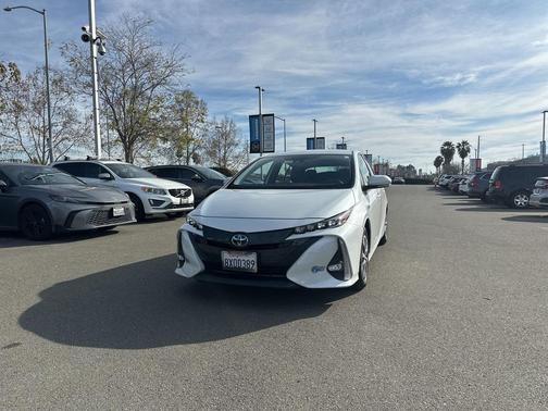 2022 Toyota Prius Prime Limited