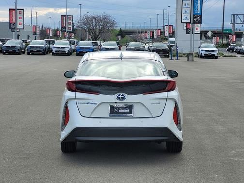 2022 Toyota Prius Prime Limited