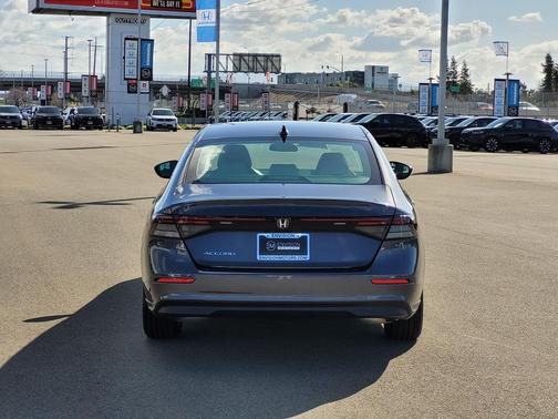 2025 Honda Accord LX 1.5T