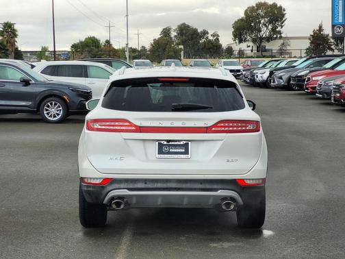 2018 Lincoln MKC Select