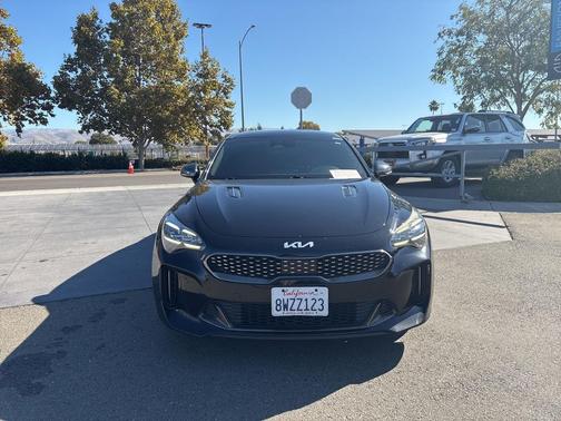 2022 Kia Stinger GT-Line