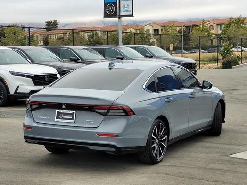 2023 Honda Accord Hybrid Touring