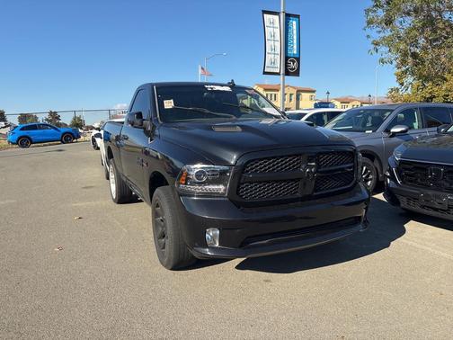 2016 RAM 1500 Sport