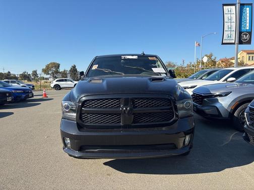 2016 RAM 1500 Sport