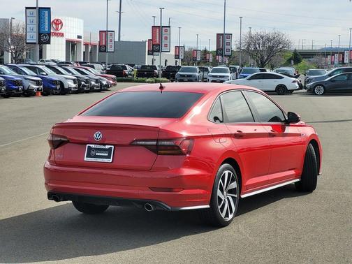2019 Volkswagen Jetta GLI 2.0T S