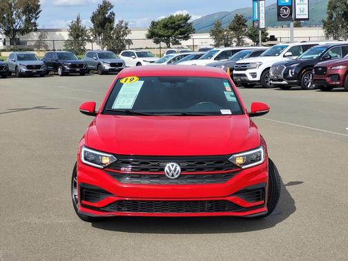 2019 Volkswagen Jetta GLI 2.0T S