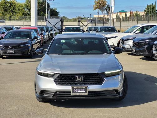 2025 Honda Accord Hybrid Base