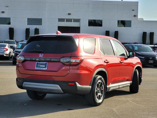 2024 Honda Pilot EX-L 7 Passenger