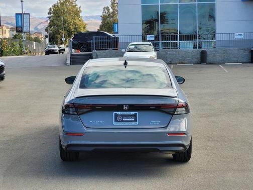 2025 Honda Accord Hybrid Base