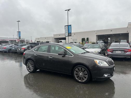 2014 Buick Verano Leather Group