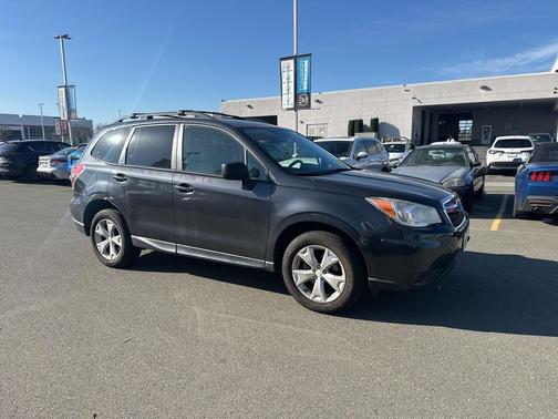 2015 Subaru Forester 2.5i