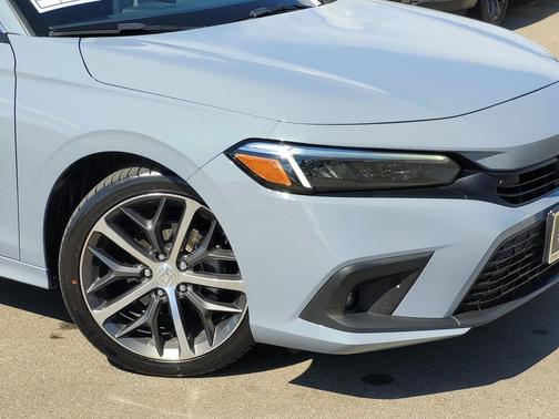 2022 Honda Civic Touring