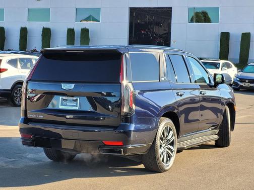 2021 Cadillac Escalade Sport Platinum