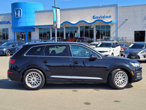 2017 Audi Q7 3.0T Premium