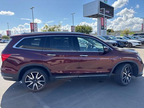 2021 Honda Pilot AWD Elite