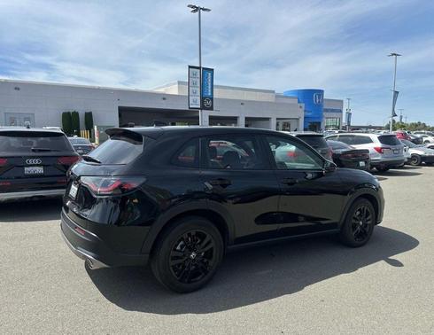 2026 Honda HR-V AWD Sport