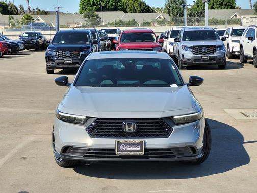 2025 Honda Accord Hybrid Base