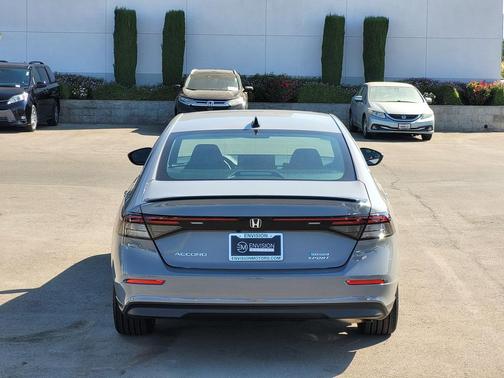 2025 Honda Accord Hybrid Base