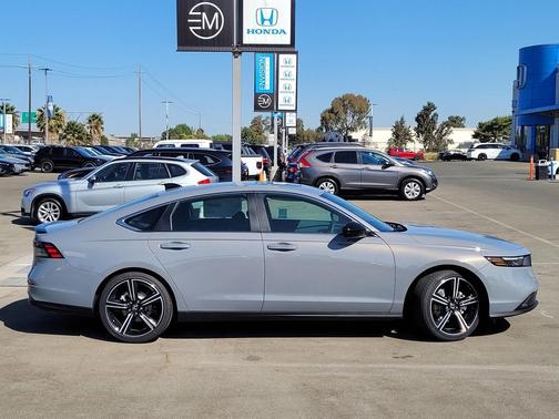 2025 Honda Accord Hybrid Base