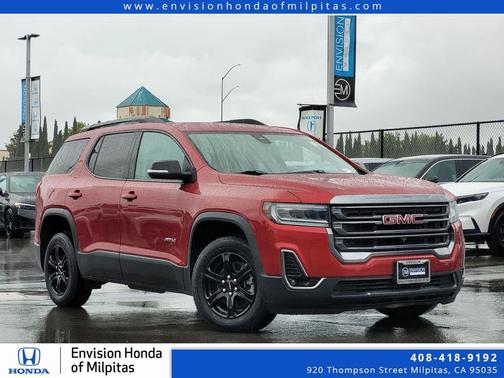 2023 GMC Acadia AWD AT4